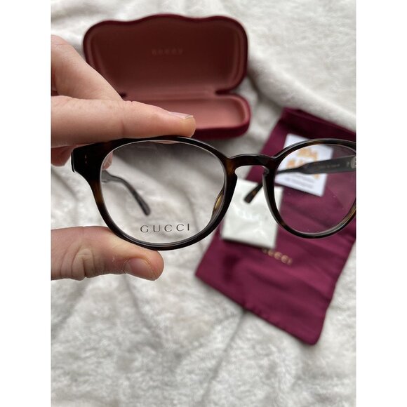 Gucci Glasses - Under Retail - Picture 3 of 5